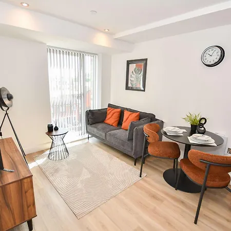 Modern & Cosy 1 Bedroom In Apartment *