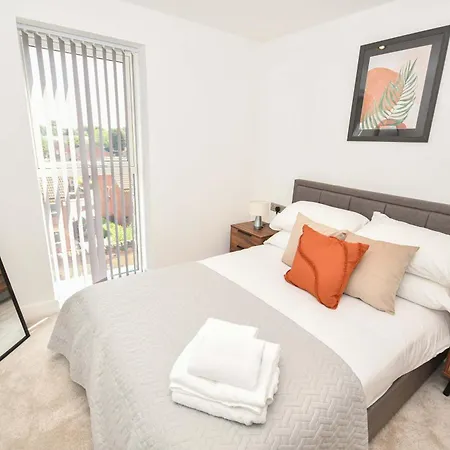 Modern & Cosy 1 Bedroom In Apartment *